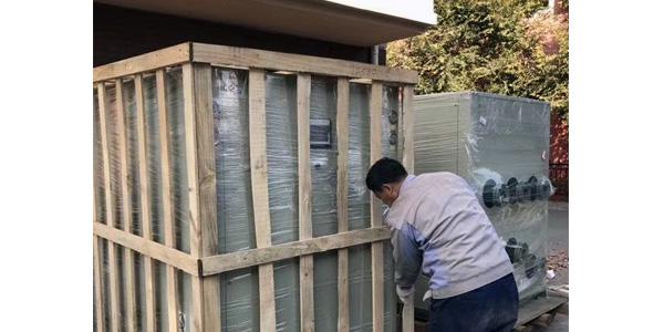 渦旋式水源熱泵機(jī)組廠家完成測(cè)試，用戶安裝簡(jiǎn)便